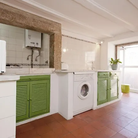 The Downtown Terrace - Fabulous Views, Sun Deck, Penthouse, 5th-floor No Lift 公寓 *